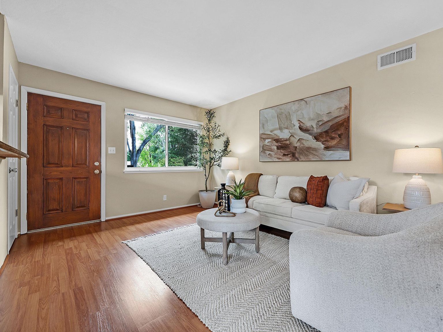 2110 Arroyo Ct APT 4 Pleasanton, CA 94588 - Thumbnail 5