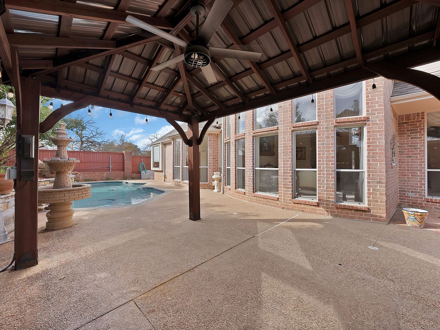 5605 Bailey Ct Arlington, TX 76017 - Thumbnail 5