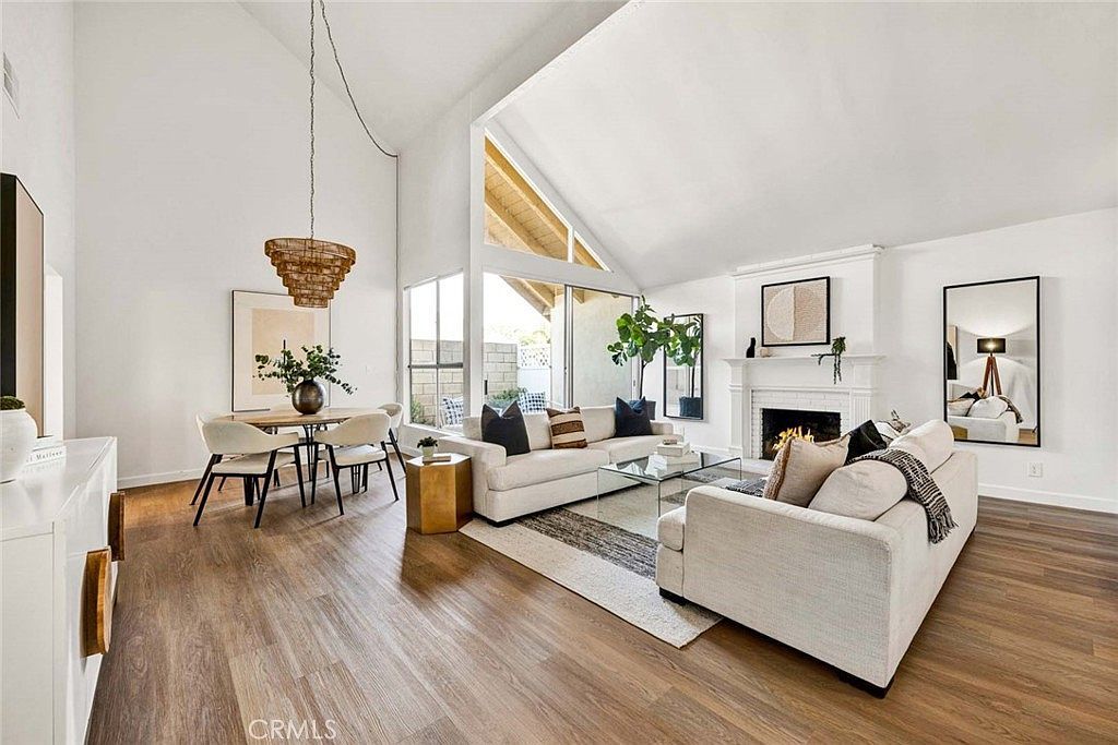 22831 Costa Bella Dr Lake Forest, CA 92630 - Thumbnail 5