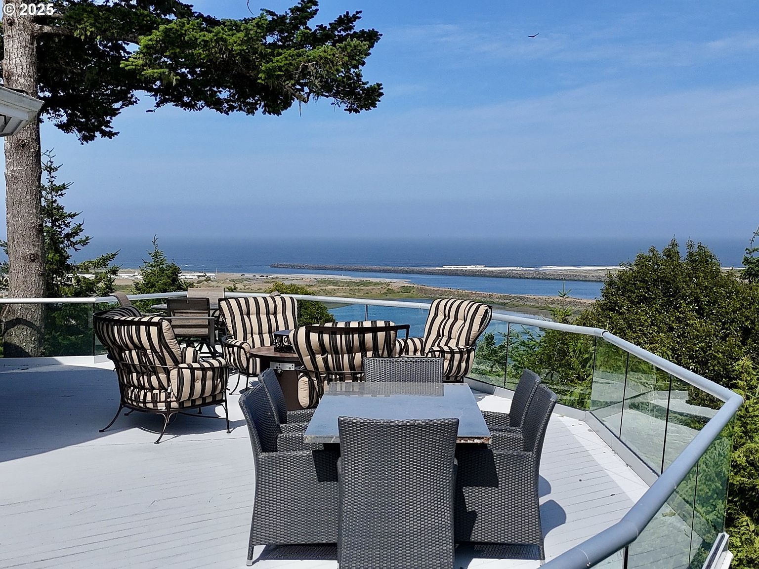 94414 Tom Cat Hill Rd Gold Beach, OR 97444 - Thumbnail 5