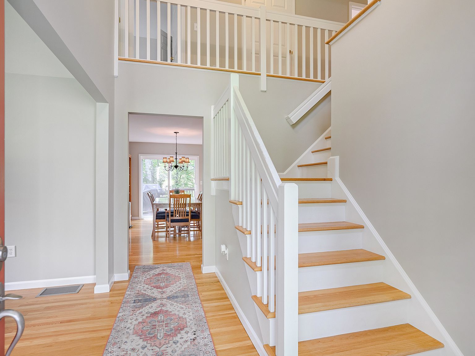 29 Little Brook Ln Newtown, CT 06470 - Thumbnail 5