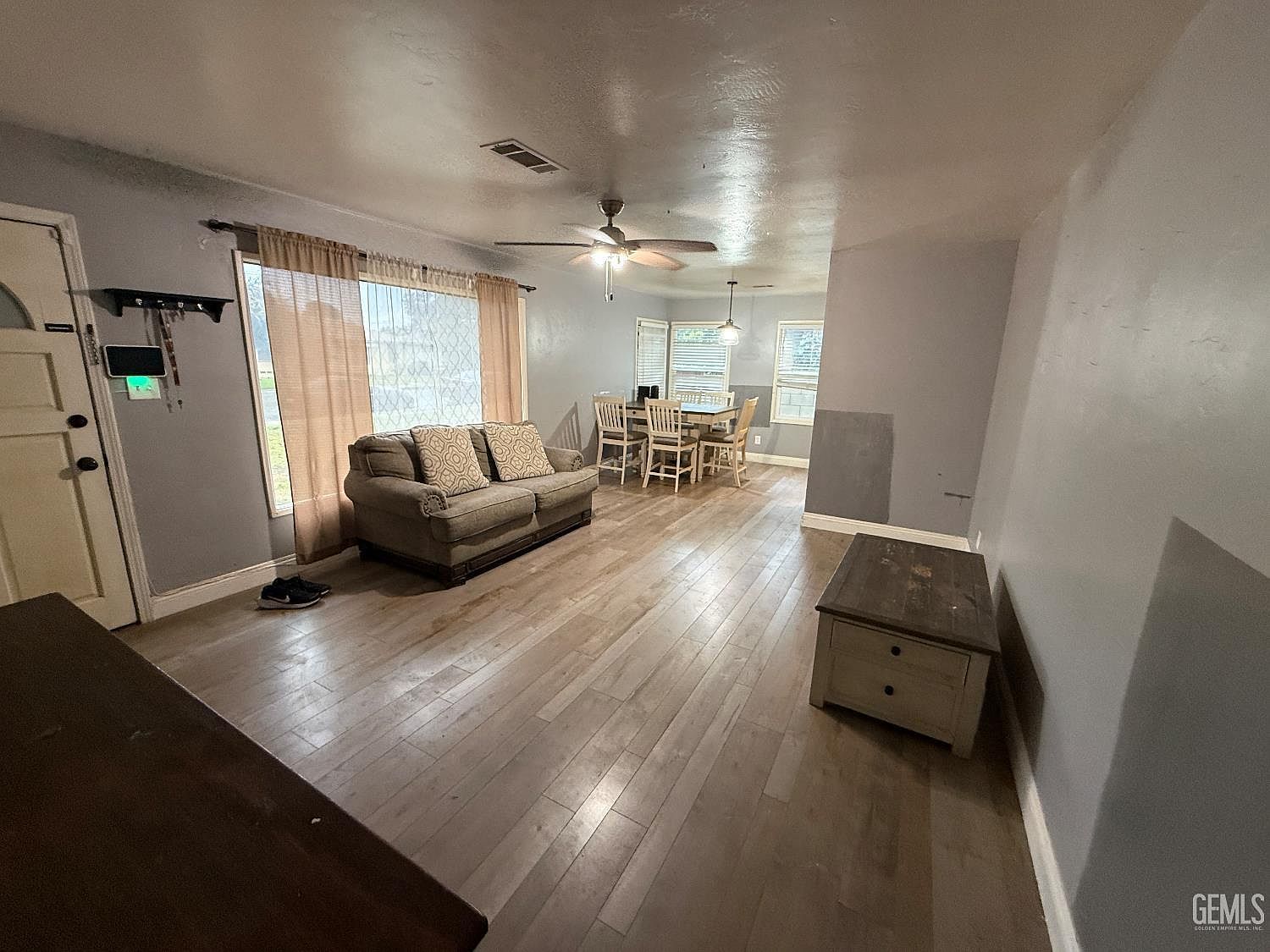 129 Beech St Bakersfield, CA 93304 - Thumbnail 5