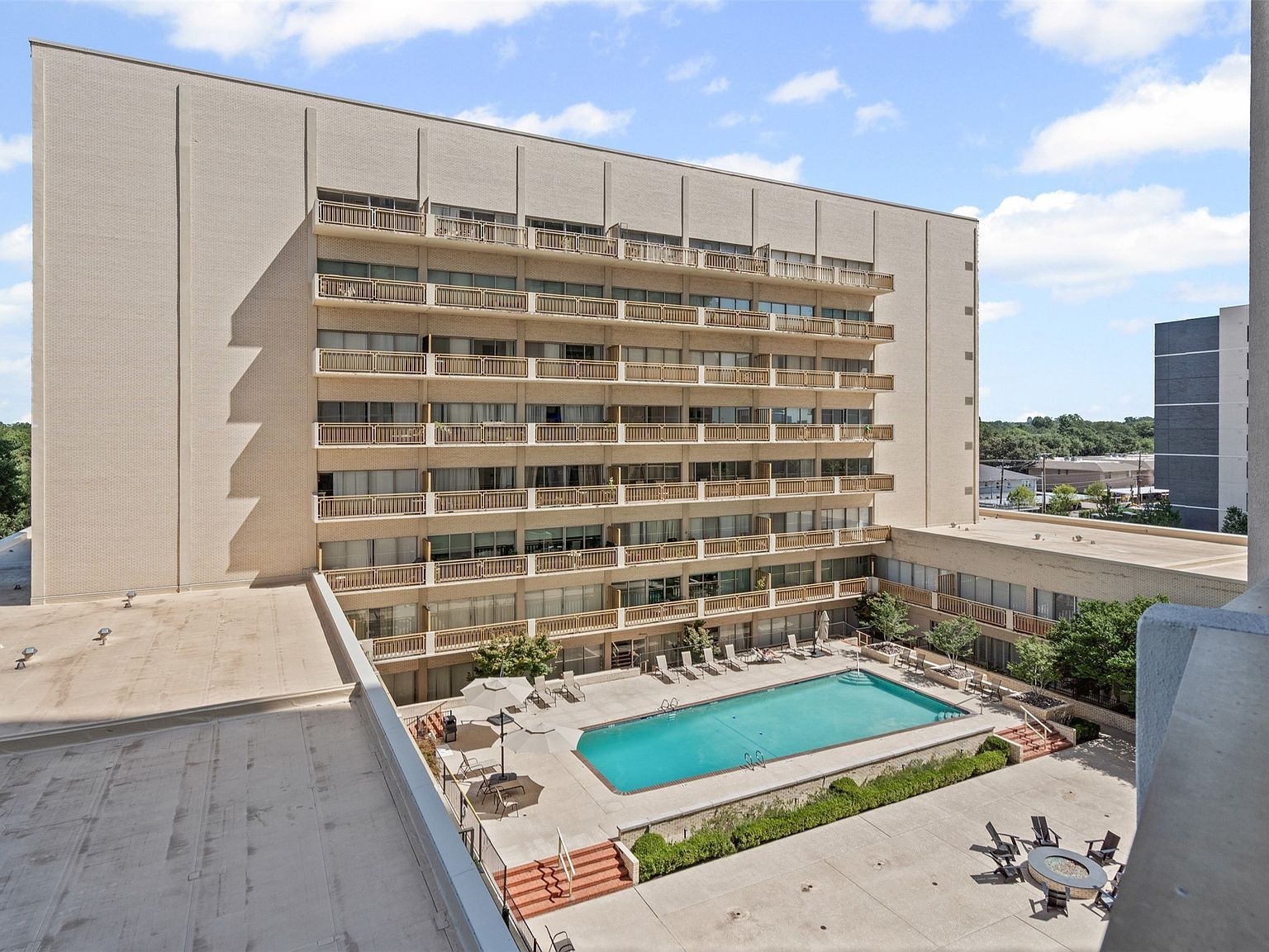 6211 W Northwest Hwy APT 500 Dallas, TX 75225 - Thumbnail 5