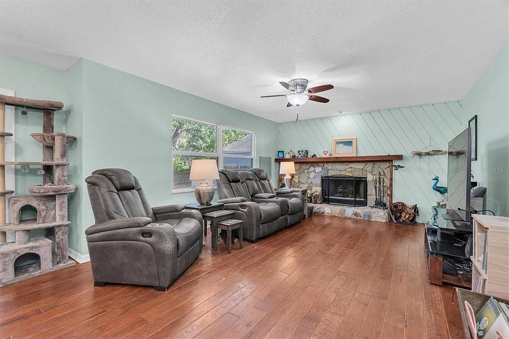 6041 65th Ave N Pinellas Park, FL 33781 - Thumbnail 5