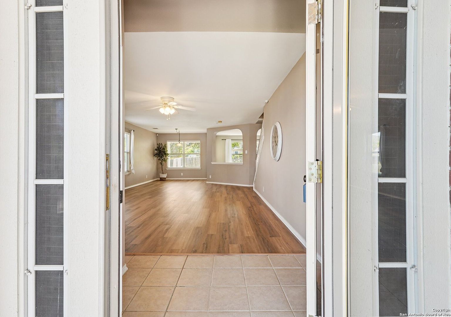 614 Granite Clf San Antonio, TX 78251 - Thumbnail 5