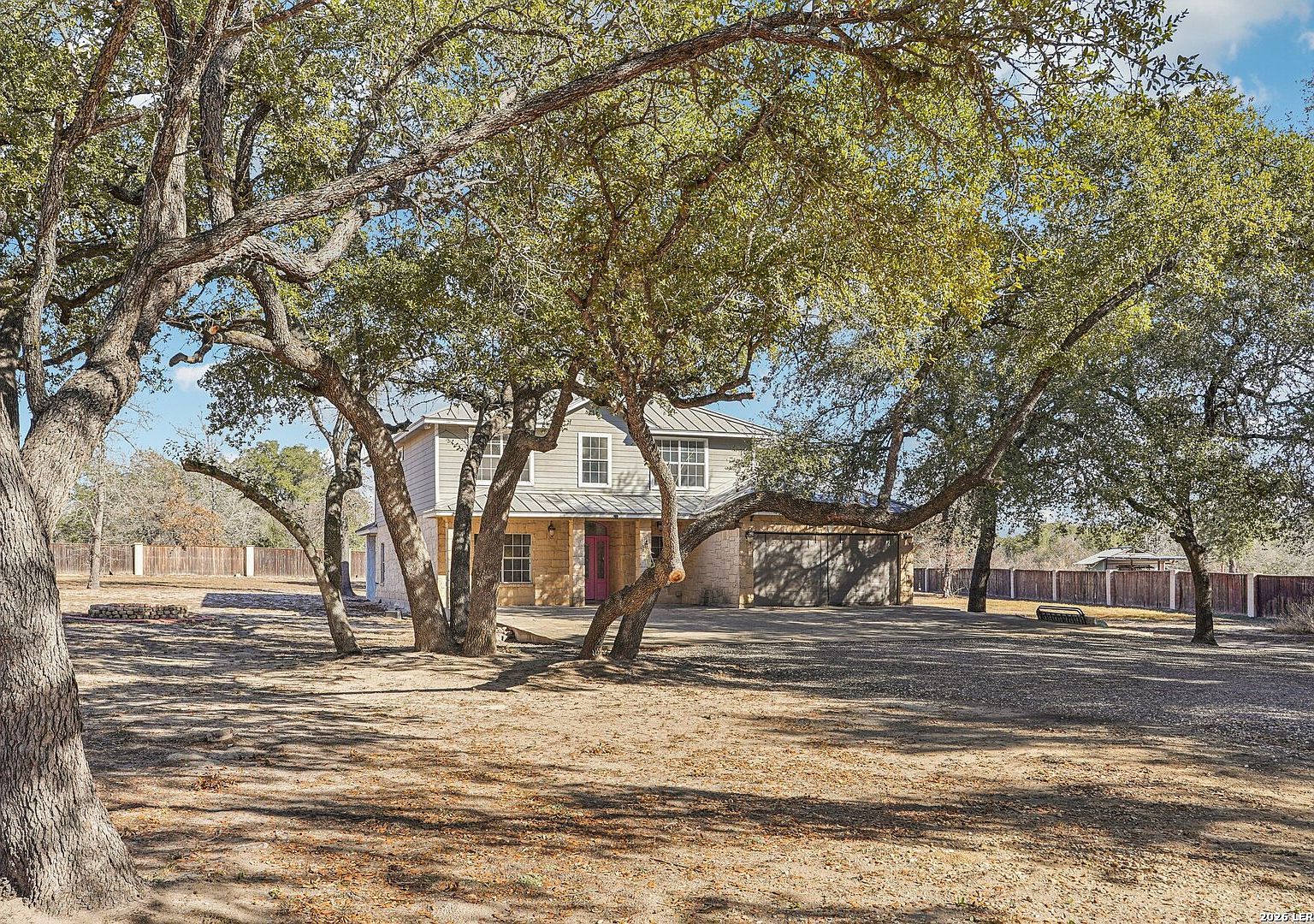 301 County Road 6862 Natalia, TX 78059 - Thumbnail 5