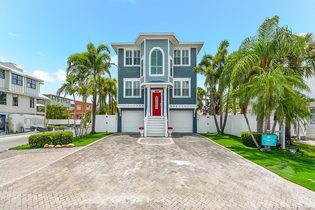 2300 Avenue B Bradenton Beach, FL 34217 - Thumbnail 5