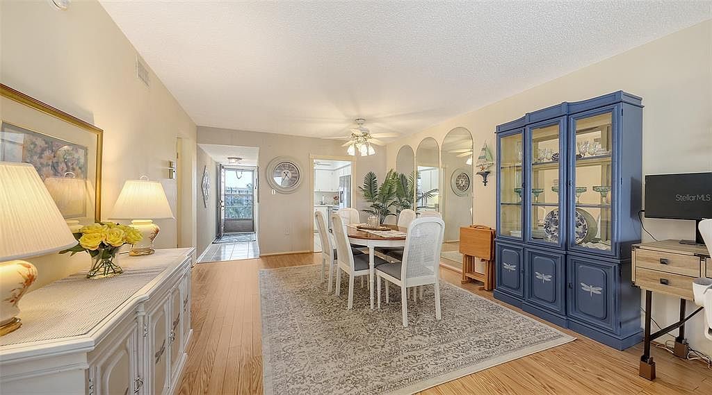 3647 Lake Bayshore Dr #J416 Bradenton, FL 34205 - Thumbnail 5