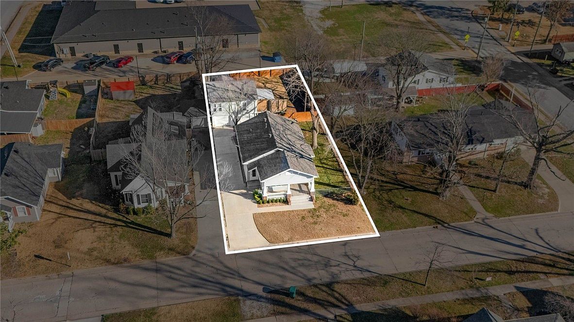 615 N 3rd St Rogers, AR 72756 - Thumbnail 5