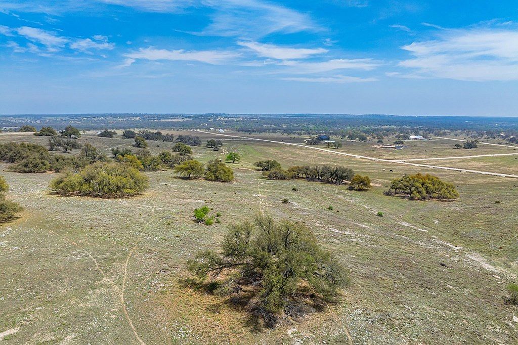 20 Overhills Rd UNIT 20 Fredericksburg, TX 78624 - Thumbnail 5