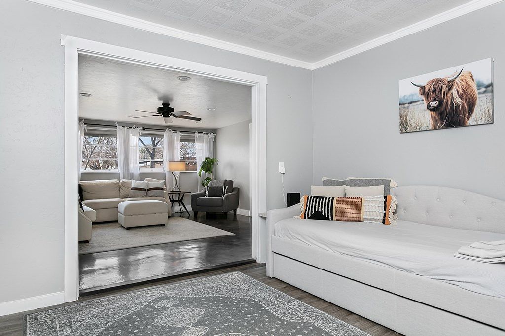 333 W Burbank St Fredericksburg, TX 78624 - Thumbnail 5