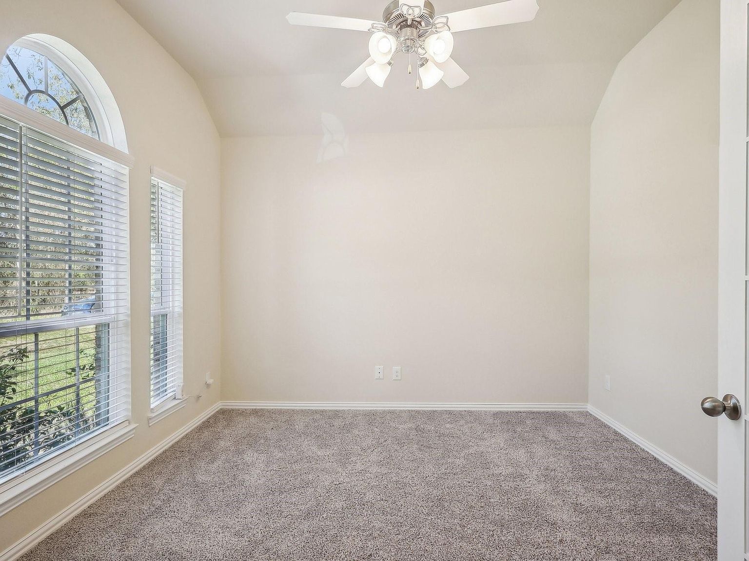 18473 Railroad Ave New Caney, TX 77357 - Thumbnail 5