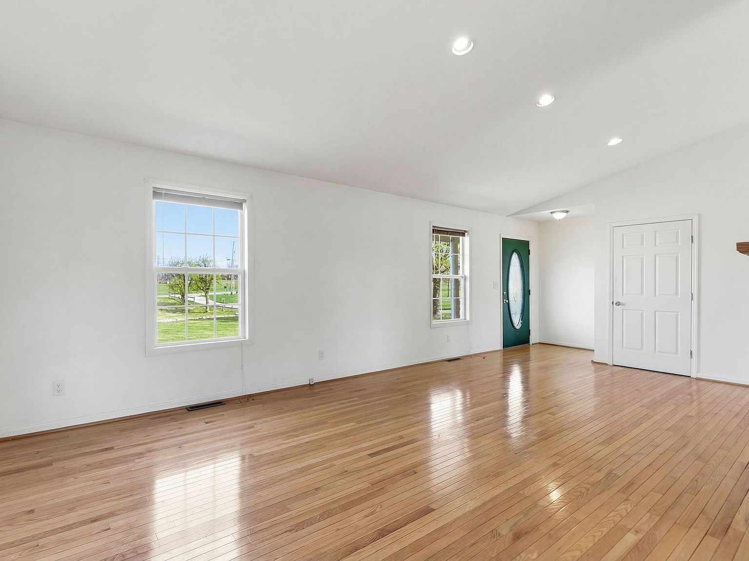 1143 Breezy Ln Berea, KY 40403 - Thumbnail 5