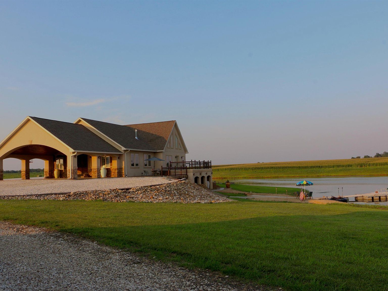 2064 E 2200th St Camp Point, IL 62320 - Thumbnail 5