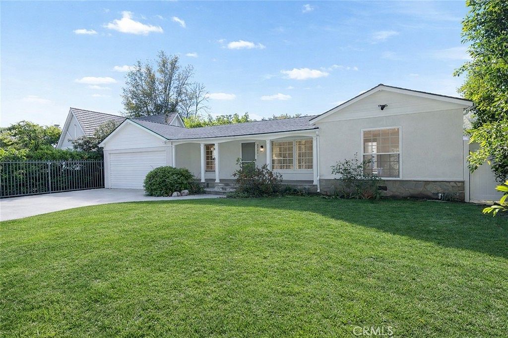 11814 Hesby St Valley Village, CA 91607 - Thumbnail 5