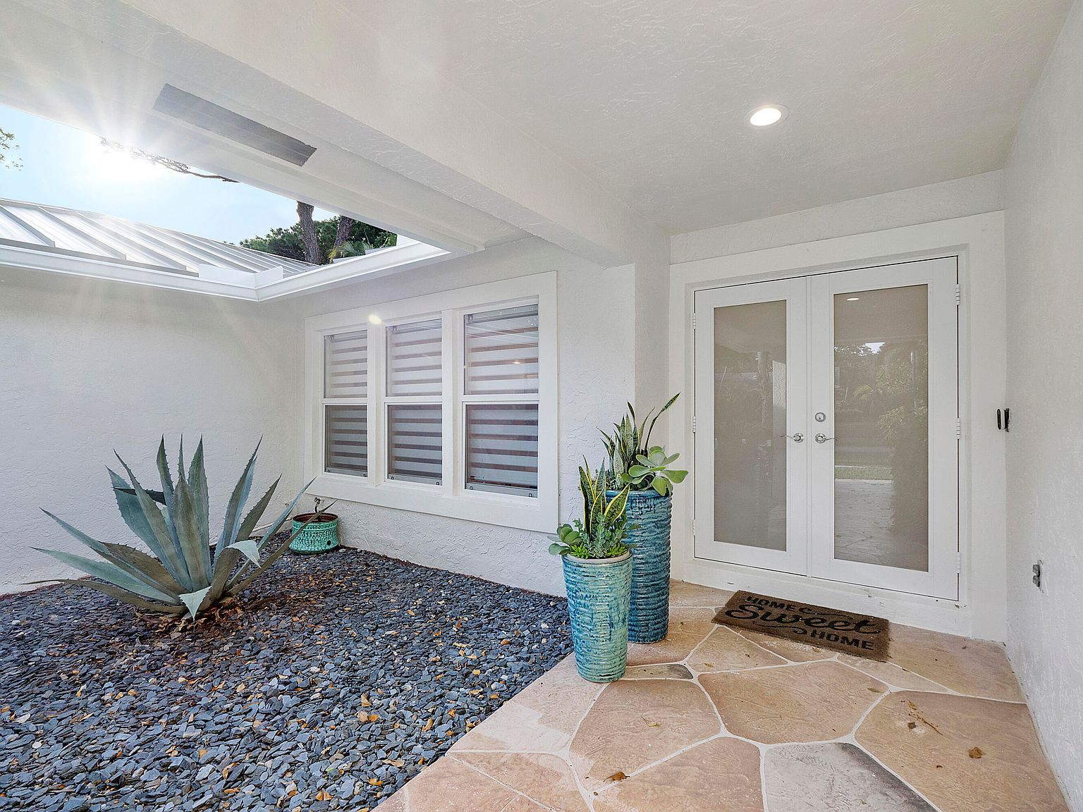 2421 NW 36th St Boca Raton, FL 33431 - Thumbnail 5