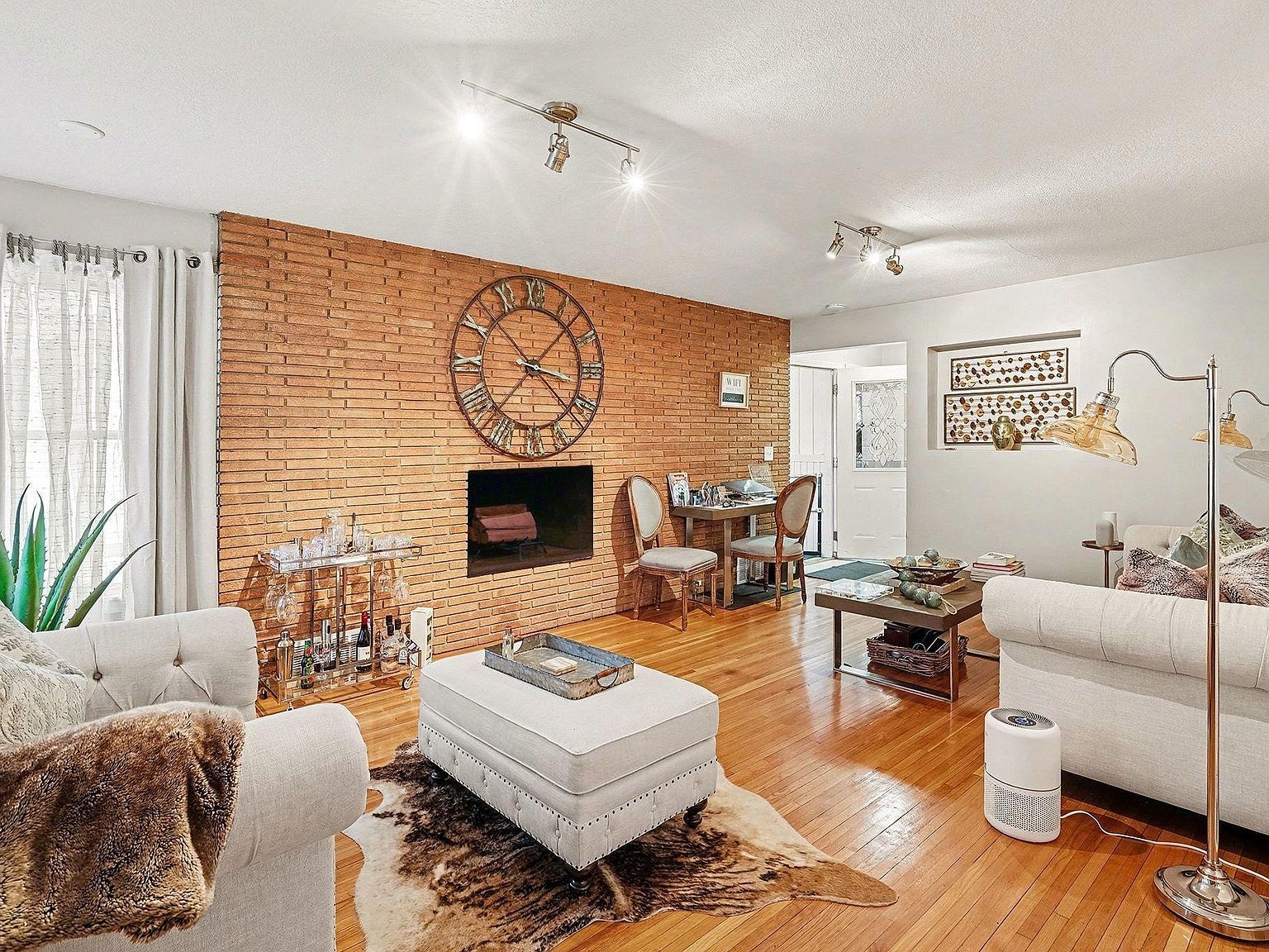 4527 Lakeland Ave N Robbinsdale, MN 55422 - Thumbnail 5