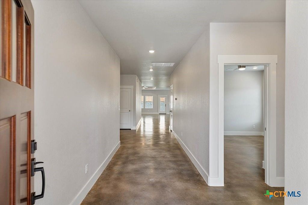 223 Timberline Dr Burnet, TX 78611 - Thumbnail 5