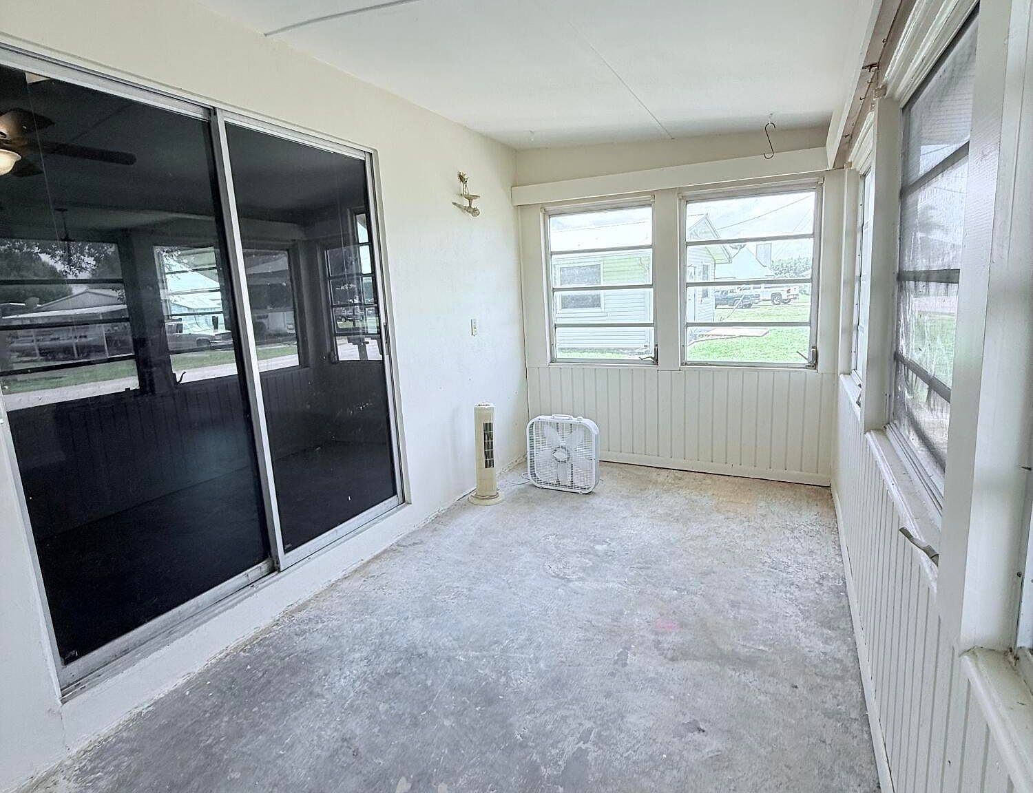 1025 Ash Cir Okeechobee, FL 34974 - Thumbnail 5