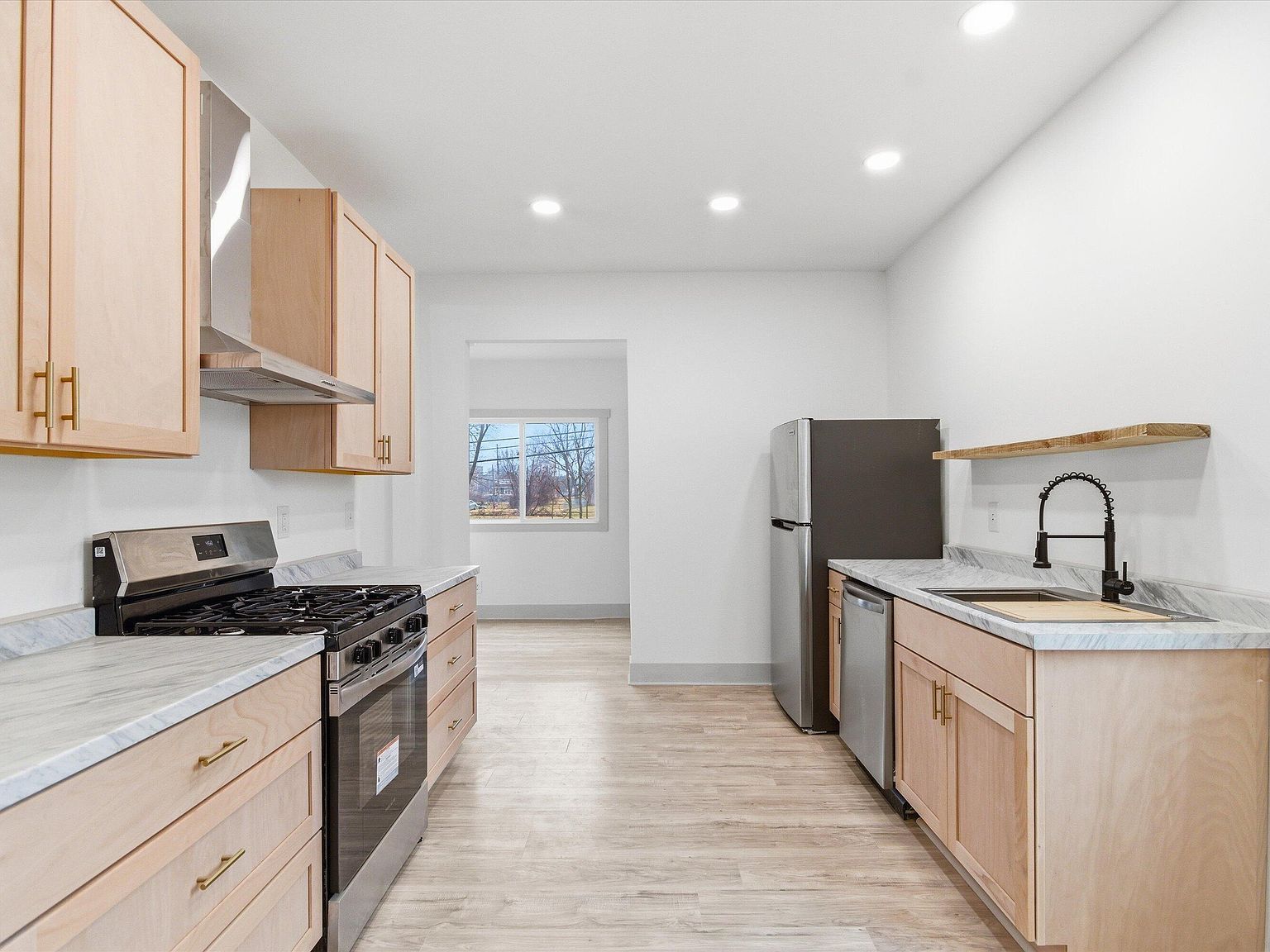 2708 Hooker St Detroit, MI 48208 - Thumbnail 5