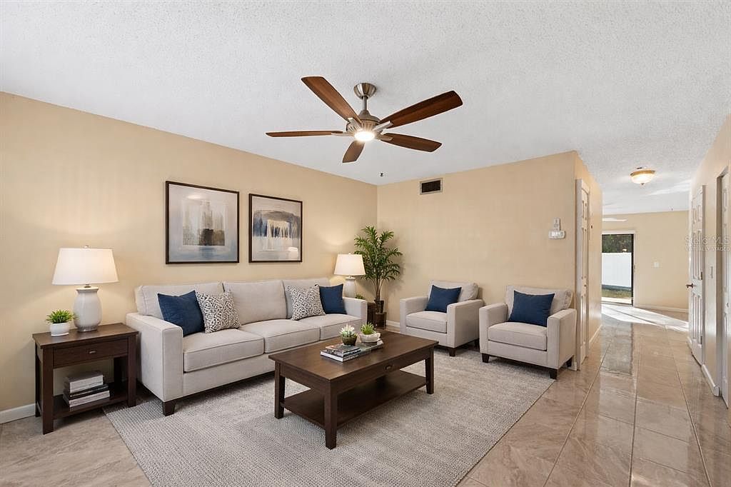 4805 Rilma Ave APT 108 Sarasota, FL 34234 - Thumbnail 5