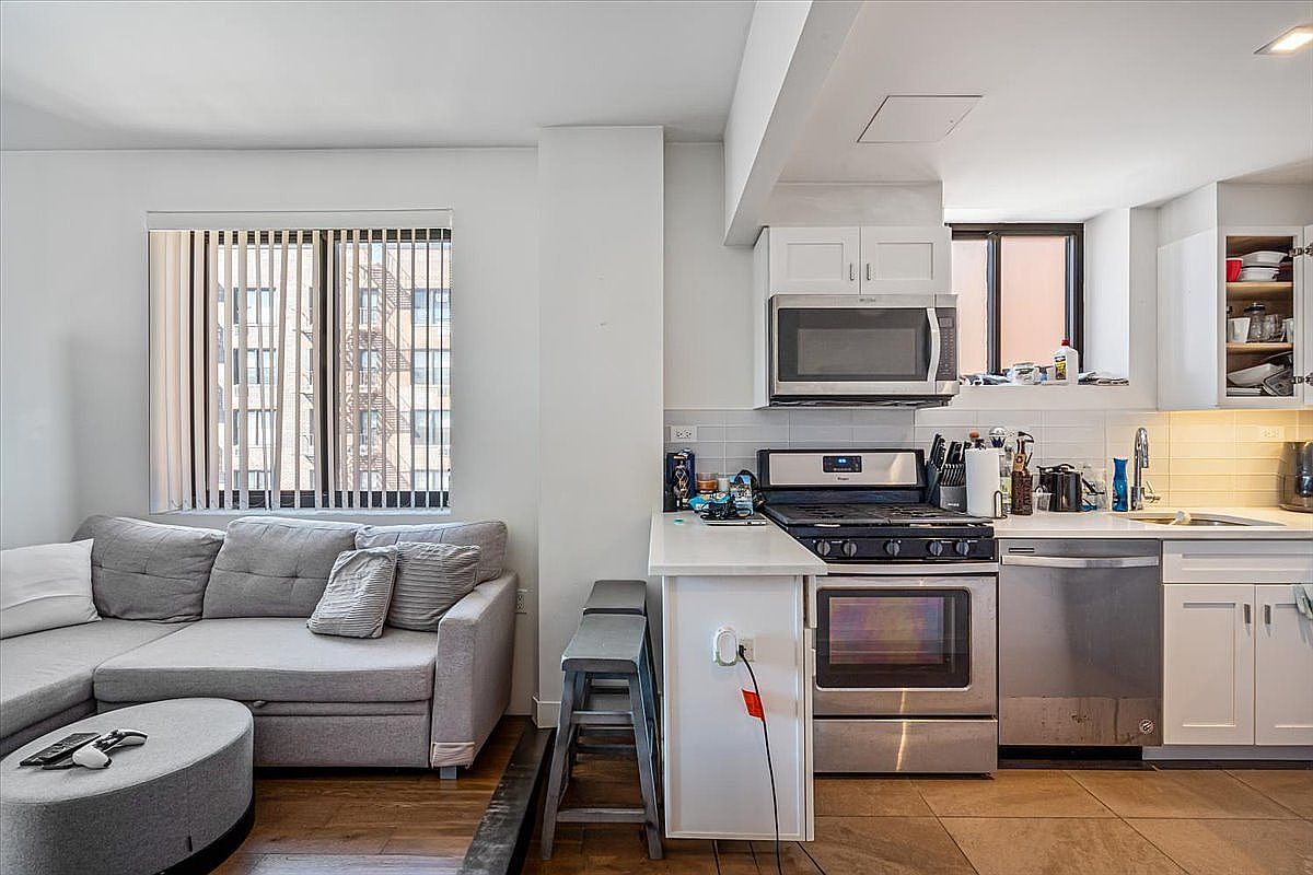 8722 51st Ave APT 4H Flushing, NY 11373 - Thumbnail 5