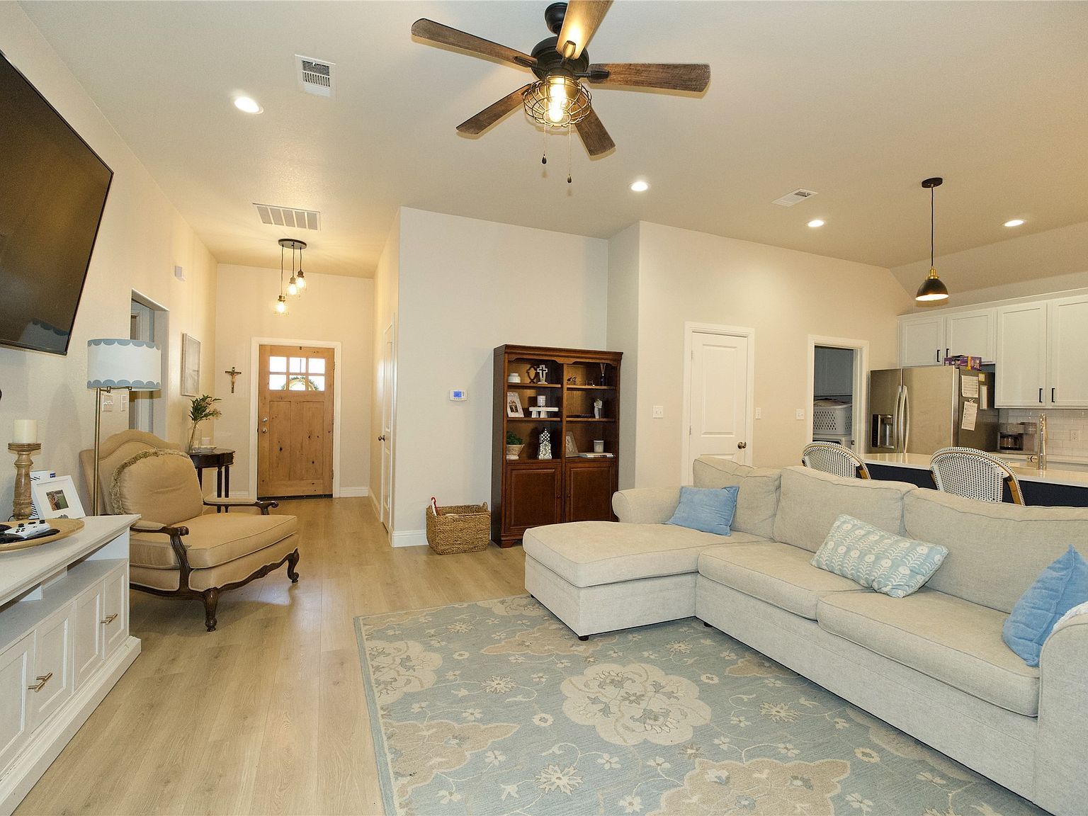 528 Mustang Ln Pilot Point, TX 76258 - Thumbnail 5