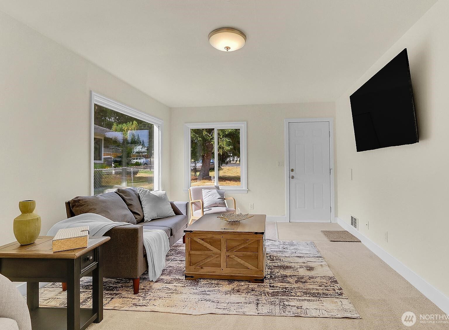 6611 Commercial Ave #3 Everett, WA 98203 - Thumbnail 5