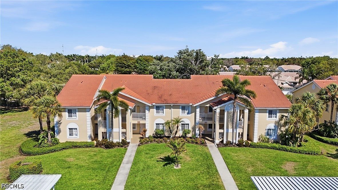 7774 Jewel Ln APT 103 Naples, FL 34109 - Thumbnail 5