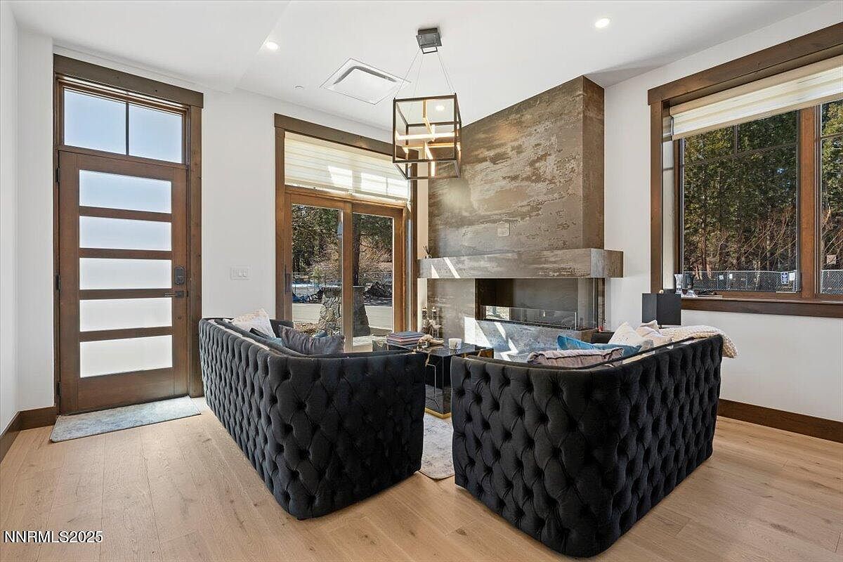 46 Beach Club Dr #901 Stateline, NV 89449 - Thumbnail 5