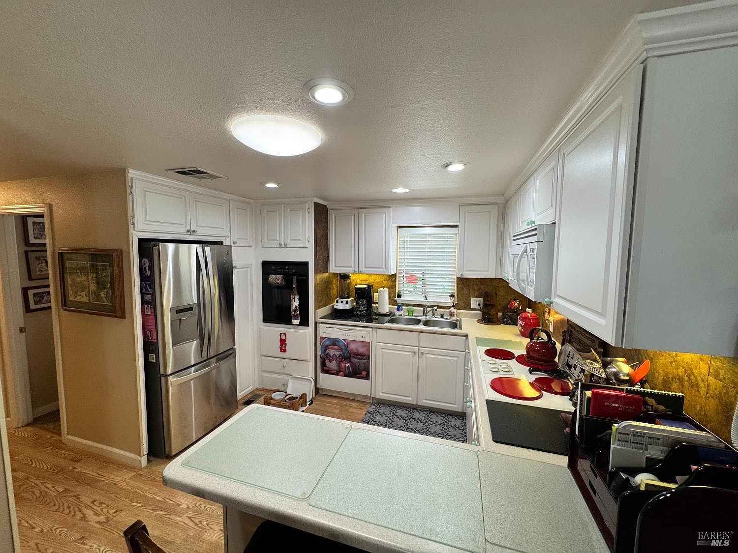 211 Regency Ct Santa Rosa, CA 95401 - Thumbnail 5