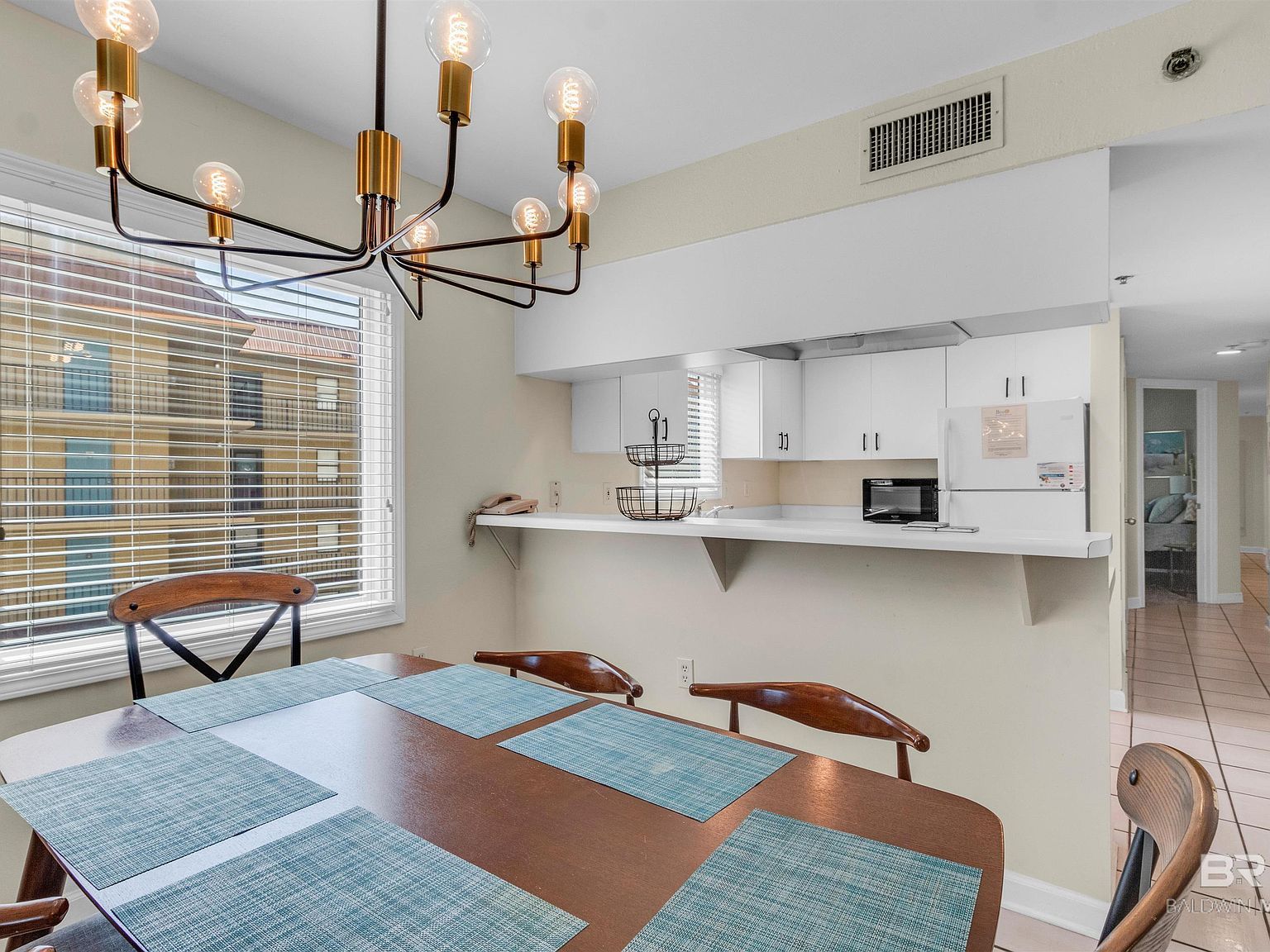 517 E Beach Blvd APT 5D Gulf Shores, AL 36542 - Thumbnail 5