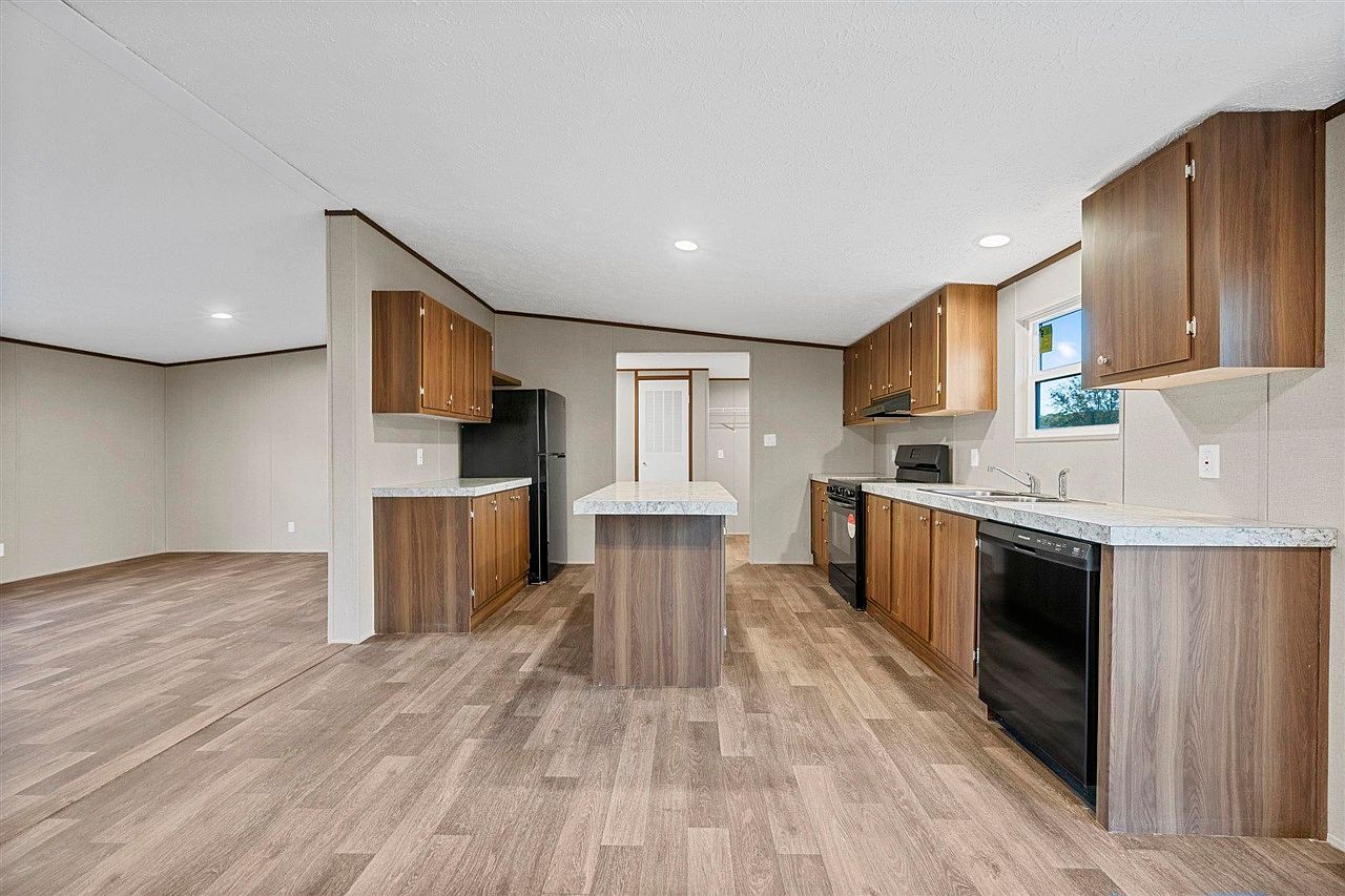 67 Beech St Smiths Grove, KY 42171 - Thumbnail 5