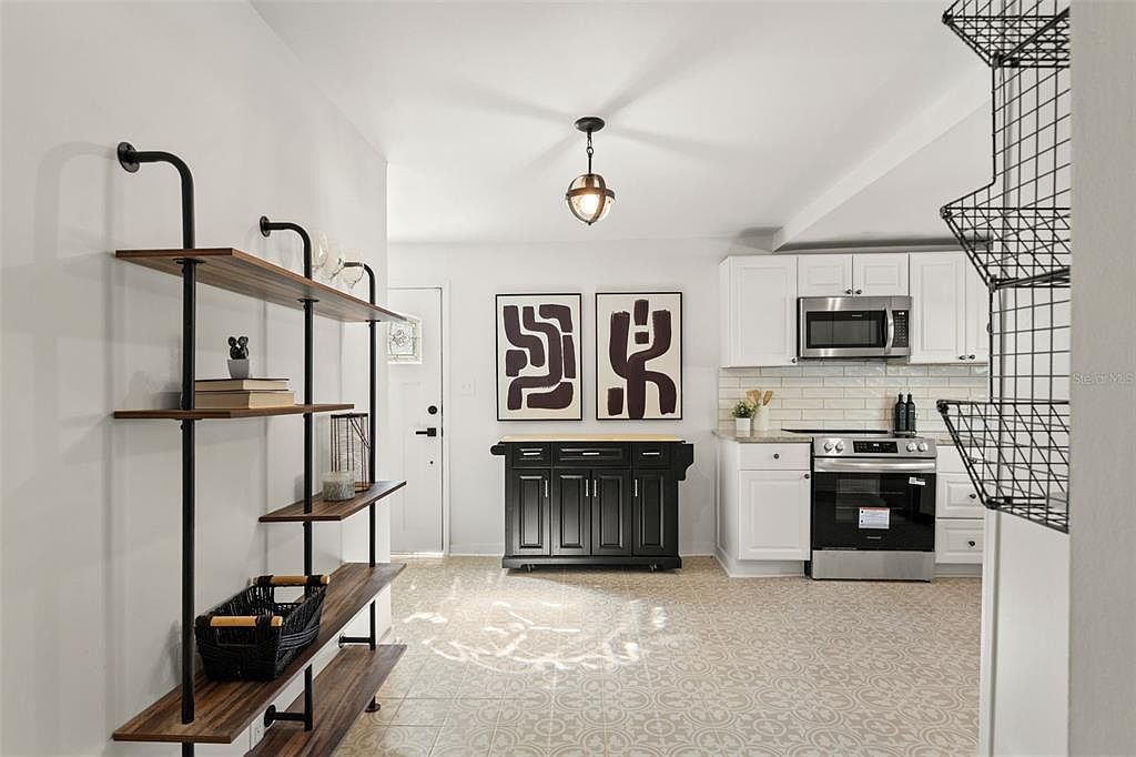 1402 Hilton Pl Tampa, FL 33604 - Thumbnail 5