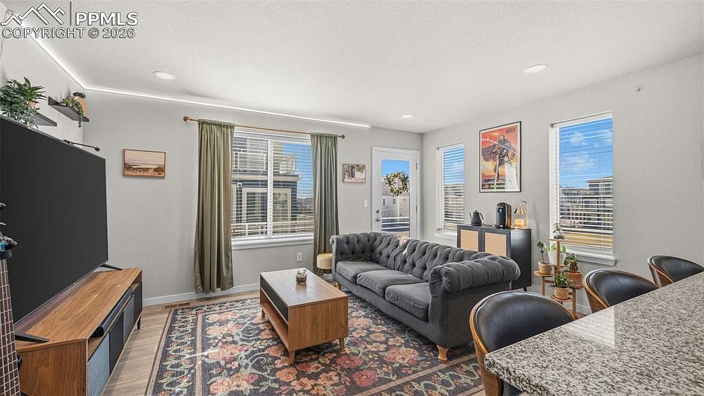 5872 Thurless Ln Colorado Springs, CO 80927 - Thumbnail 5