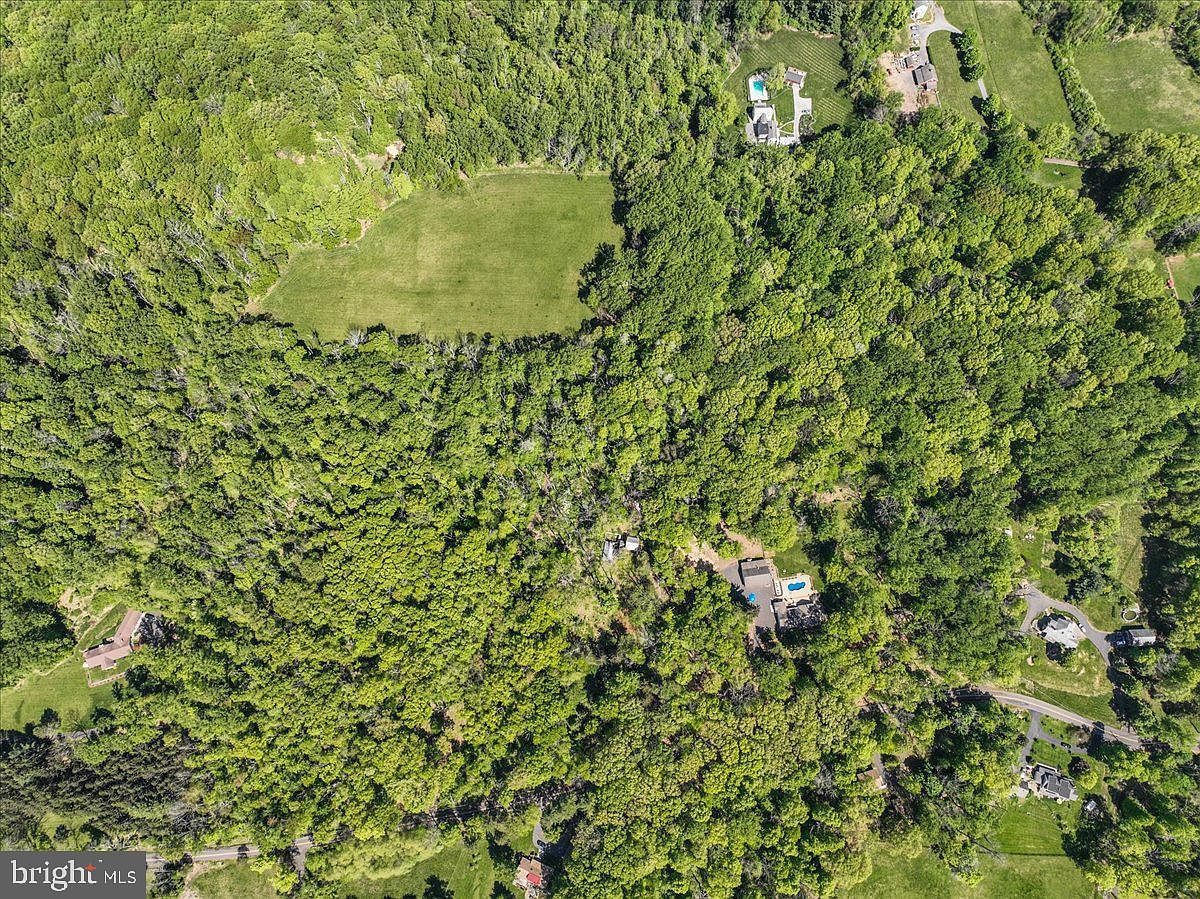 133 Woosamonsa Rd Pennington, NJ 08534 - Thumbnail 5