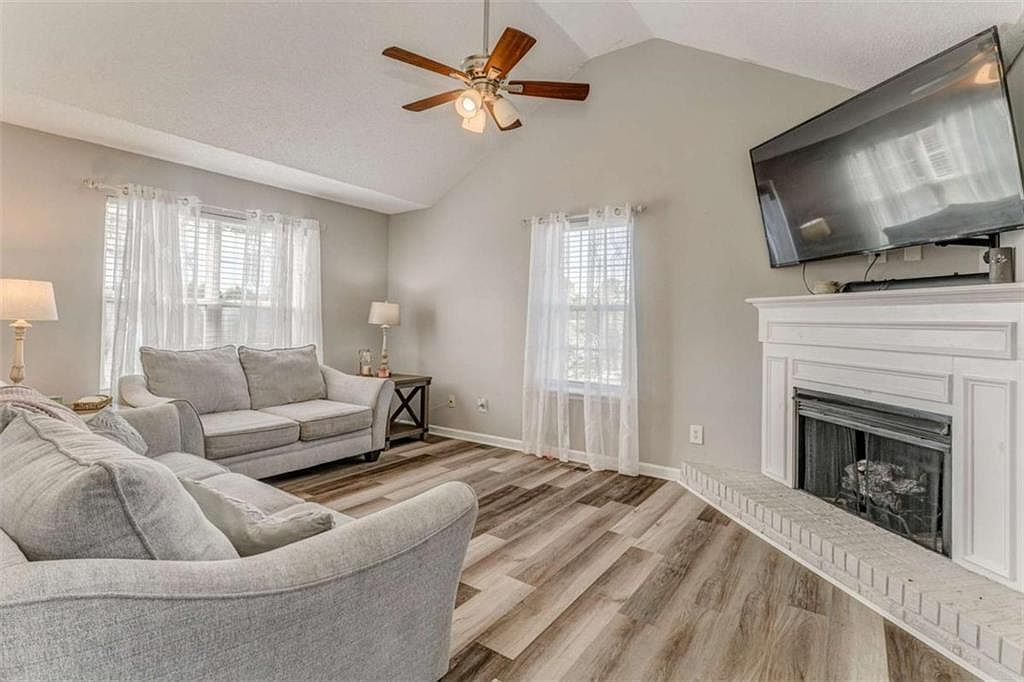 208 Silverthorn Way Cedartown, GA 30125 - Thumbnail 5