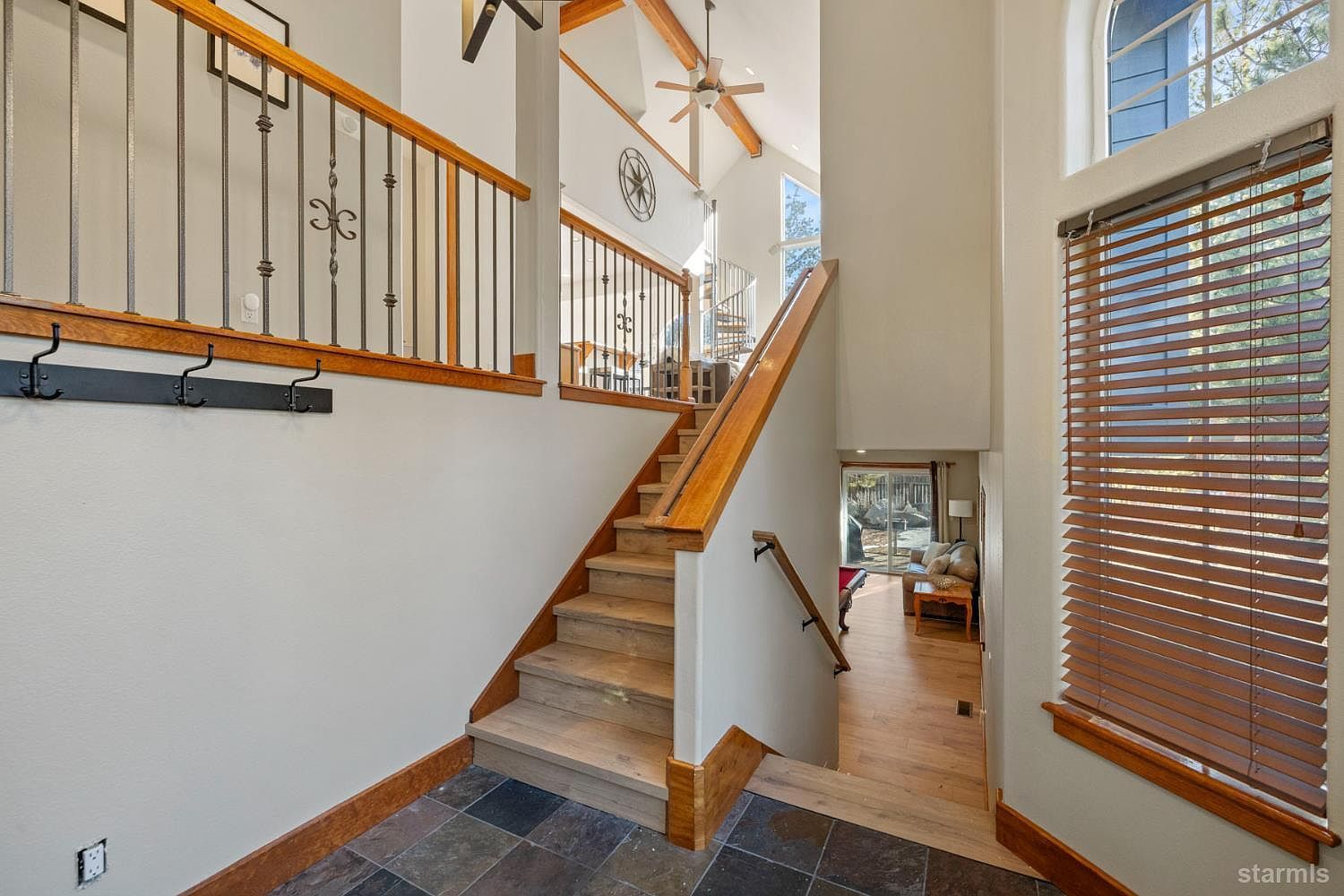 2367 Wasabe Dr South Lake Tahoe, CA 96150 - Thumbnail 5