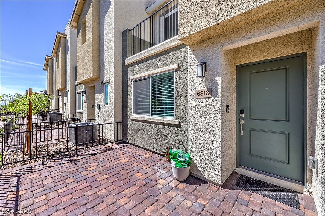6816 Citron Mist Ct North Las Vegas, NV 89086 - Thumbnail 5