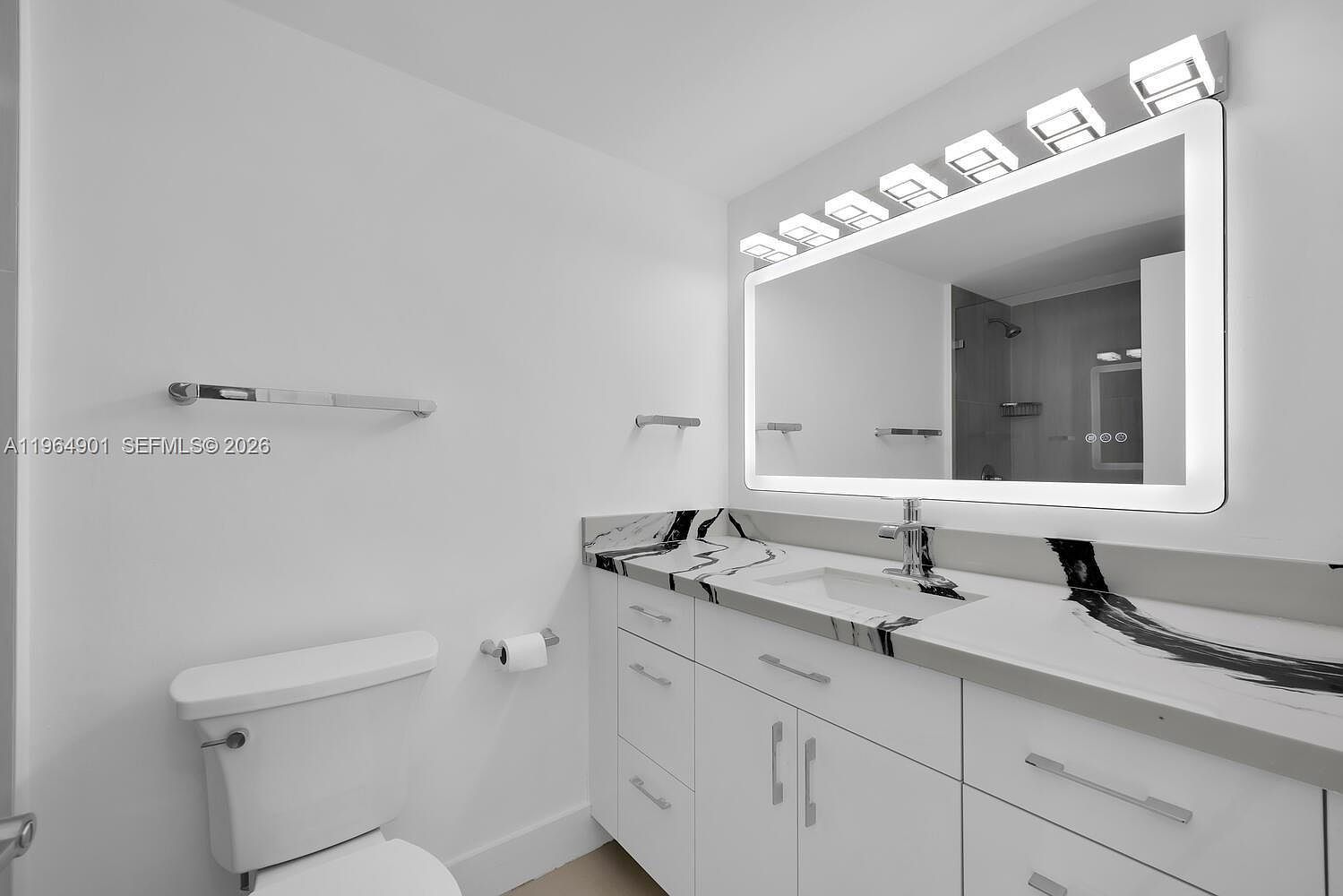 1000 West Ave APT 301 Miami Beach, FL 33139 - Thumbnail 5