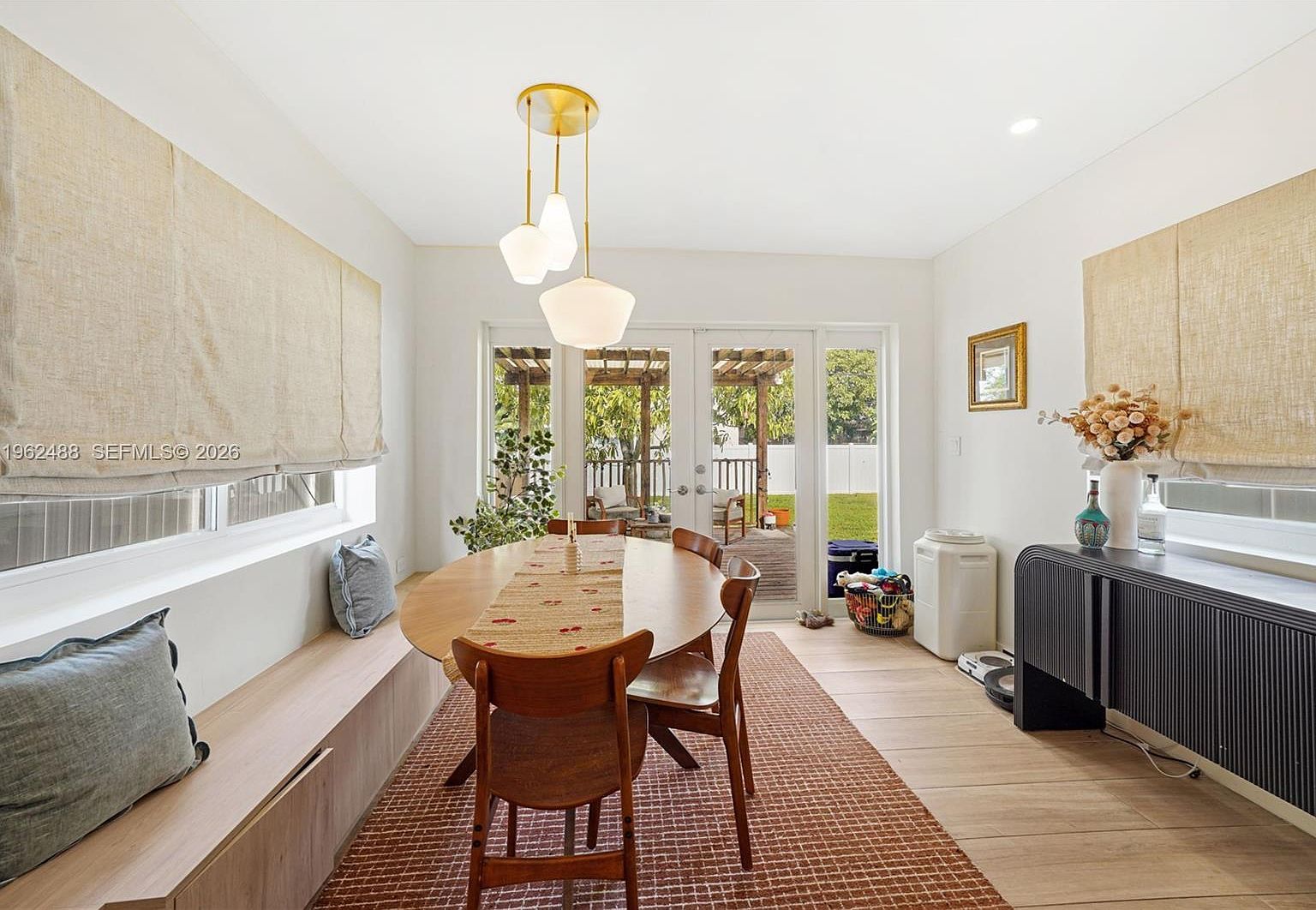 1737 SW 11th St Miami, FL 33135 - Thumbnail 5