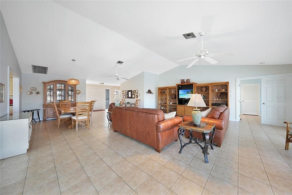 494 Monaco Dr Punta Gorda, FL 33950 - Thumbnail 5