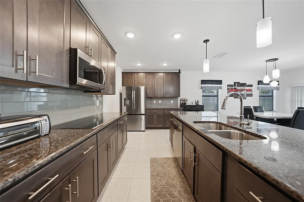 15237 Mille Fiore Blvd Port Charlotte, FL 33953 - Thumbnail 5