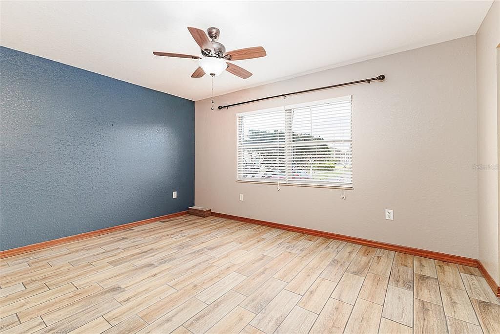 1920 E Edgewood Dr E APT R3 Lakeland, FL 33803 - Thumbnail 5