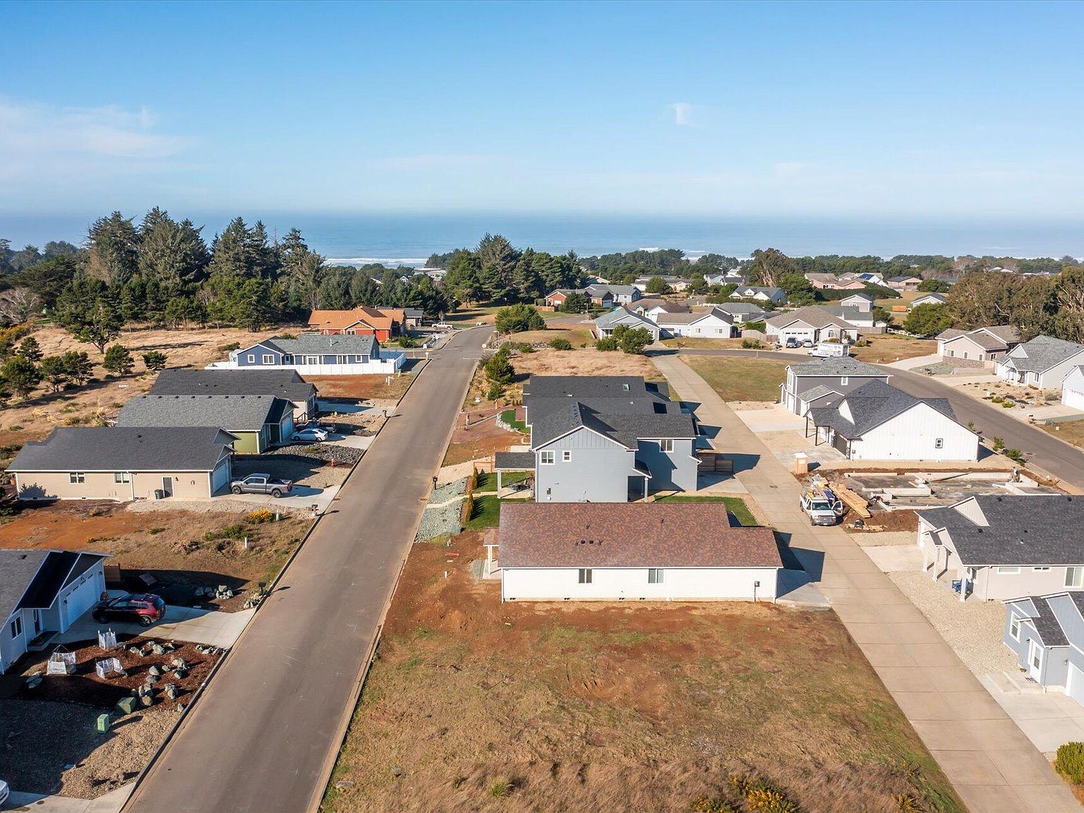 728 Seacrest Dr Bandon, OR 97411 - Thumbnail 5