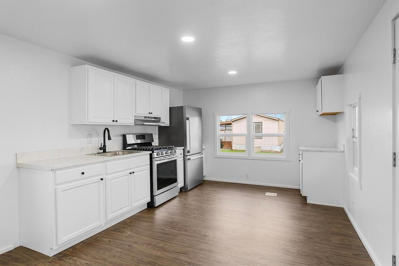 3265 Antelope Rd UNIT 44 White City, OR 97503 - Thumbnail 5