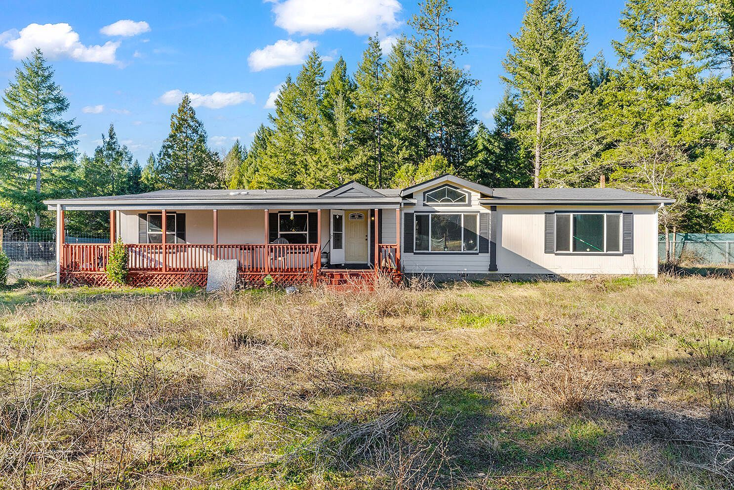 3666 Dick George Rd Cave Junction, OR 97523 - Thumbnail 5