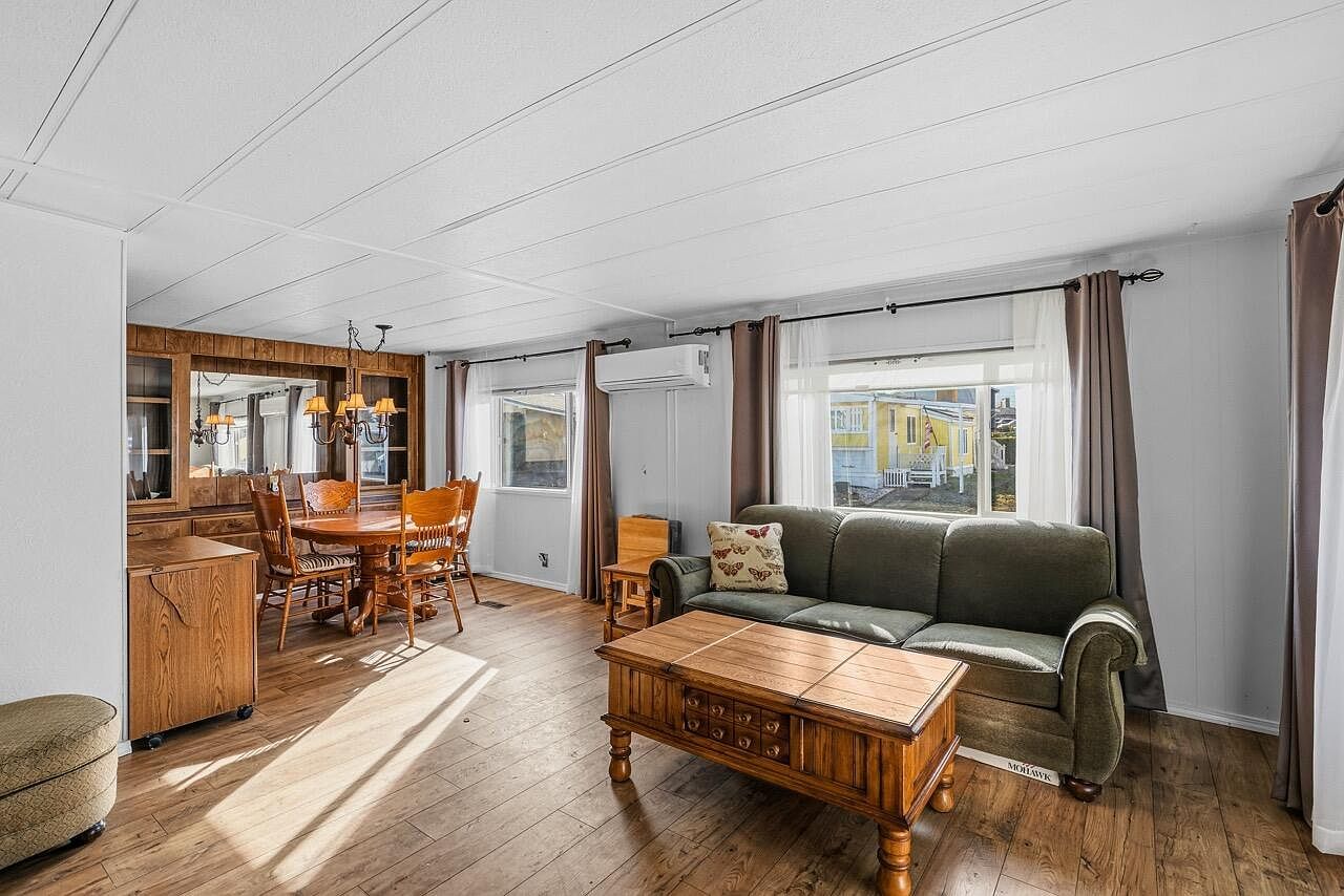 3431 S Pacific Hwy Spc 130 Medford, OR 97501 - Thumbnail 5