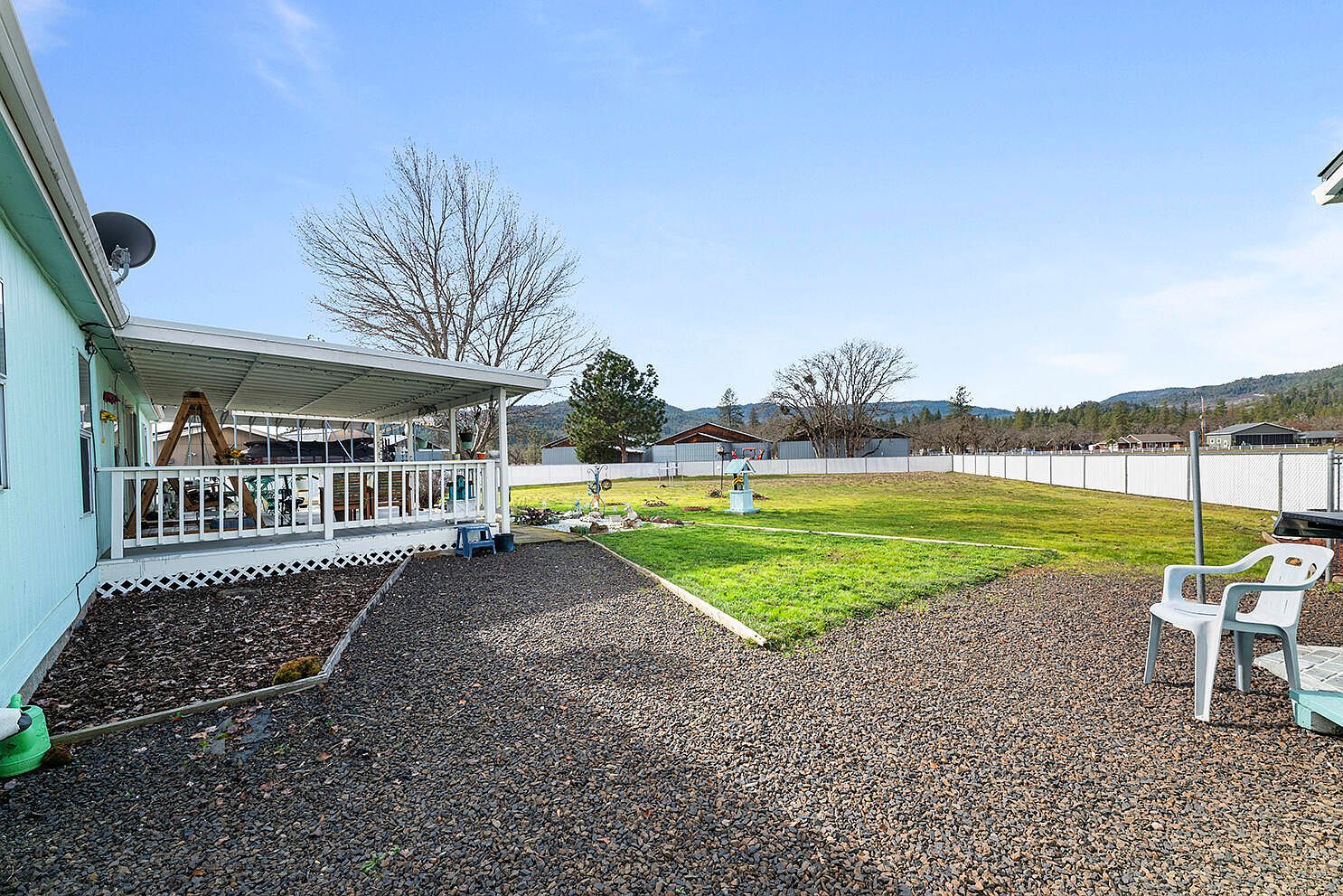 104 Hart Cir Shady Cove, OR 97539 - Thumbnail 5