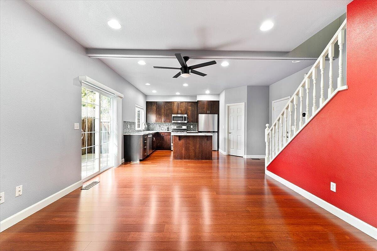 647 Shadow Way Central Pt, OR 97502 - Thumbnail 5